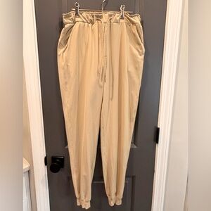 Lululemon Stretch High-Rise Joggers in beige/ ‘Prosecco' color- size 6
